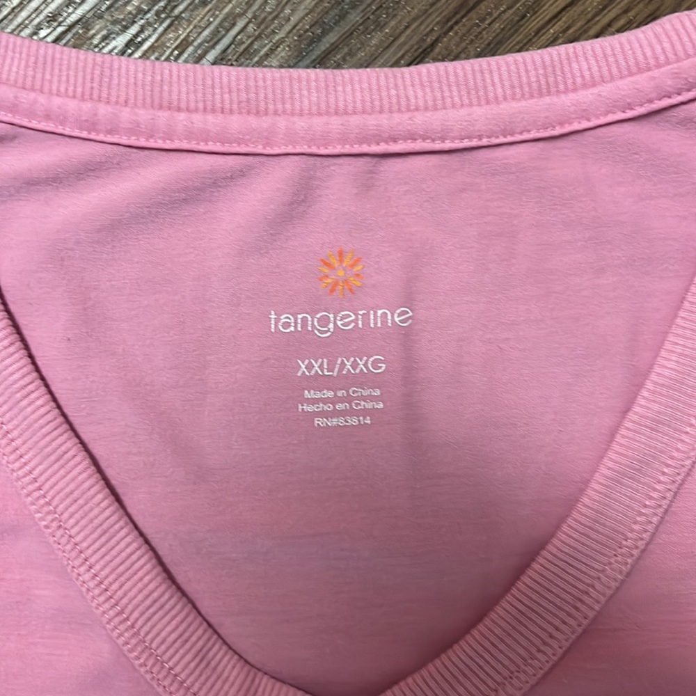 TANGERINE 2X PINK VERY SOFT & COMFY TOP! Let’s make a BUNDLE!! - Picture 3 of 5